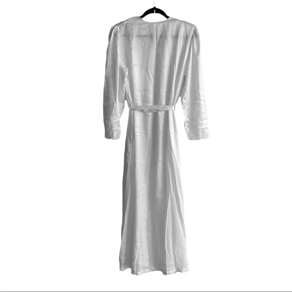 UNMENTIONABLES Vintage White Satin Robe With Belt Lace S
